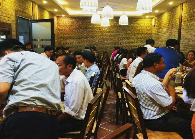 Nhà hàng Sông Đà ở xã Trung Thịnh, Thanh Thủy